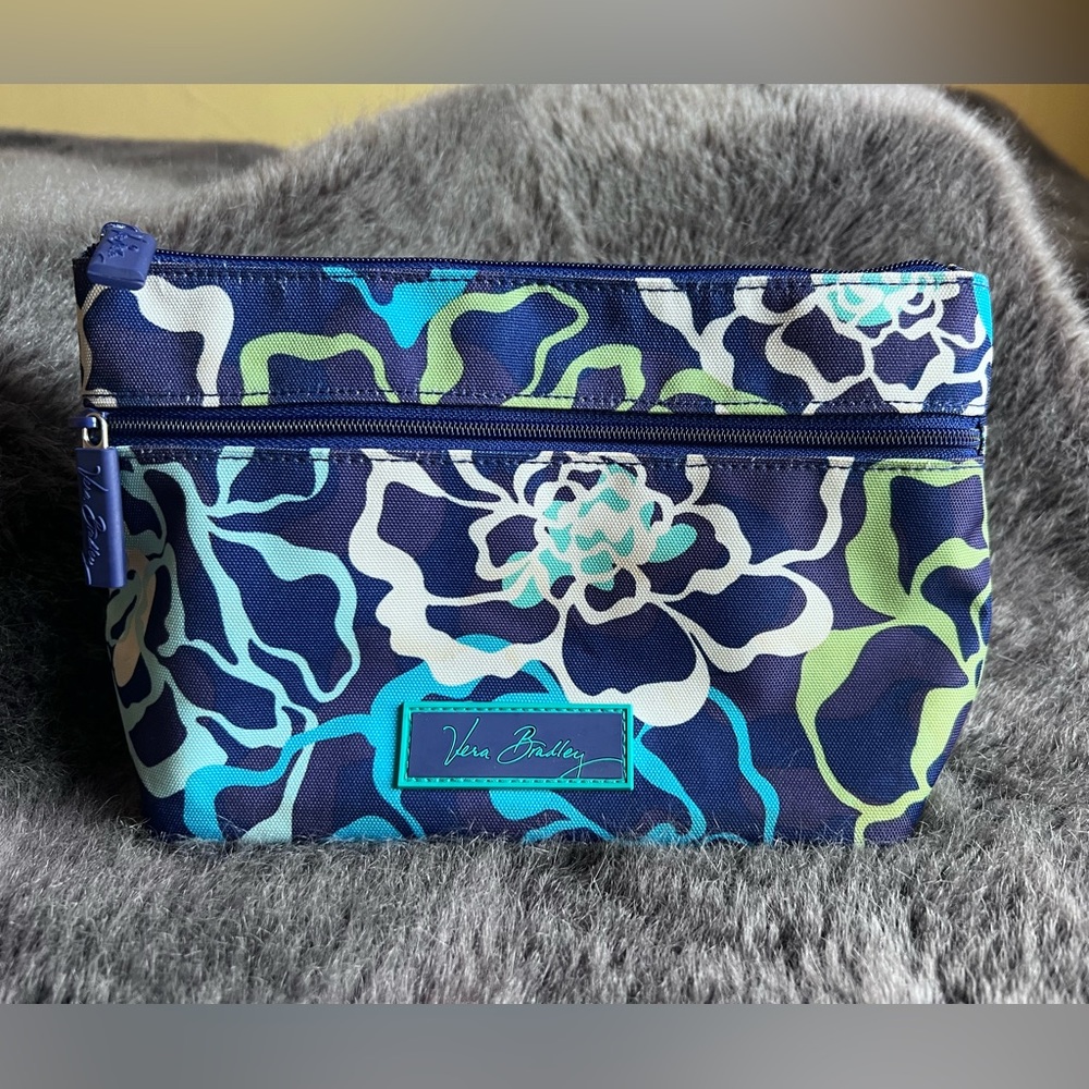 Vera Bradley Catalina Blues Makeup Bag